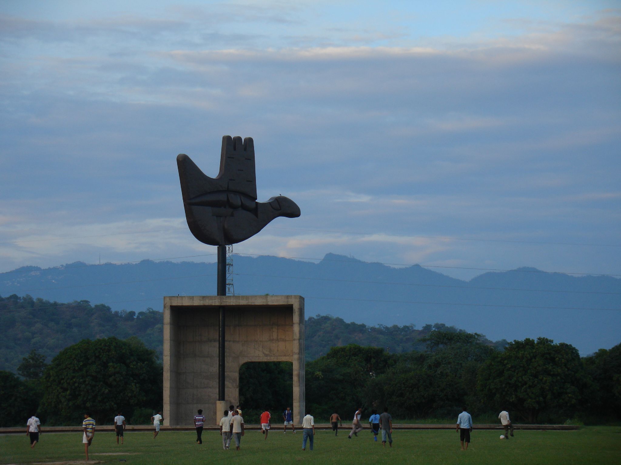 Dehradun to Chandigarh Taxi