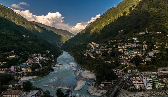 Dehradun to Karnaprayag taxi