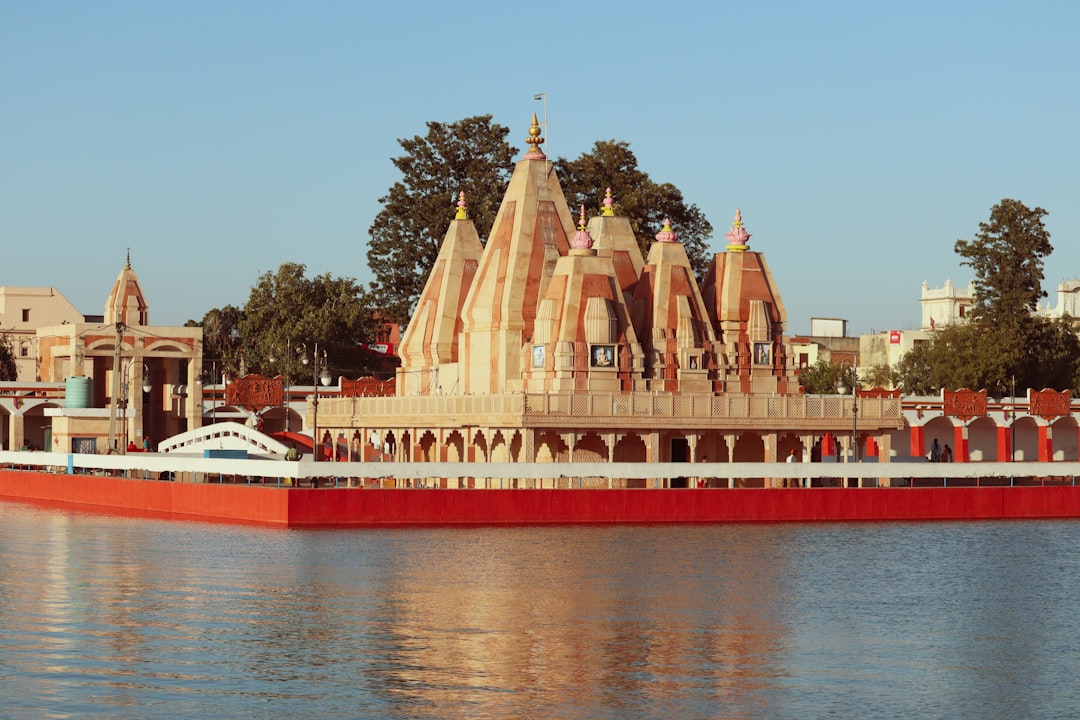 Dehradun to Kurukshetra Cabs