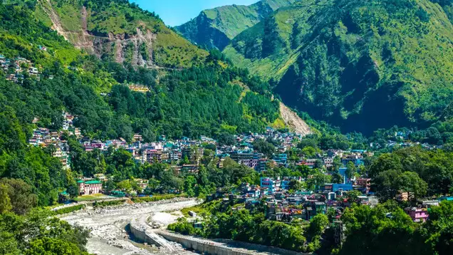 Haldwani to Pithoragarh Taxi